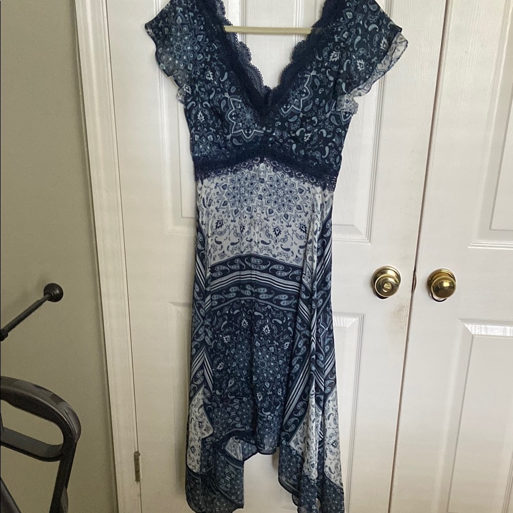 GUESS Elegant Navy Blue Lace Dress